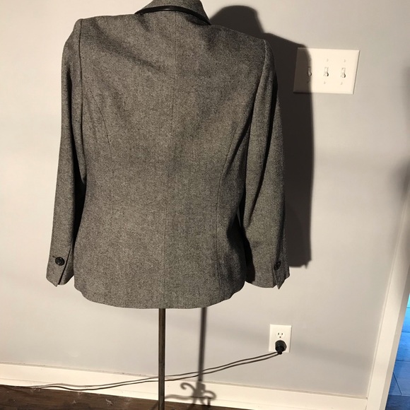 Tweed blazer - Picture 2 of 2